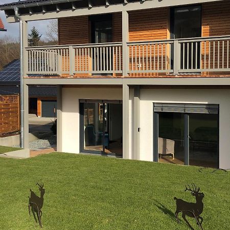 Ferienhaus Chalets Инцел Екстериор снимка